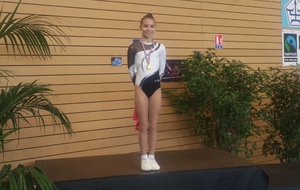 Anastasia LESUR première en Nationale A solo 12 – 14 ans et qualifiée aux Championnats de France à Roanne
